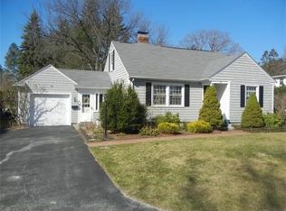 2 Prospect St, Northborough, MA 01532