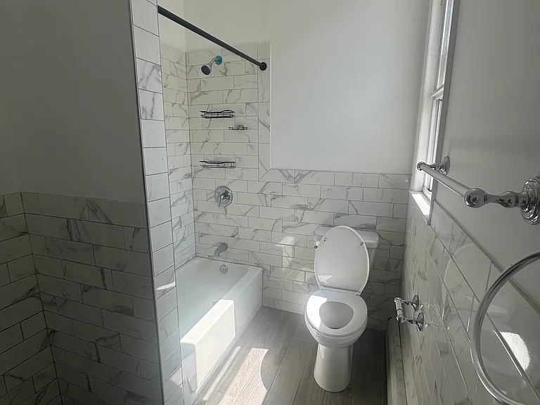 718 Grand St #3 — Photo 9