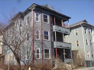 109 Piedmont St, Worcester, MA 01609