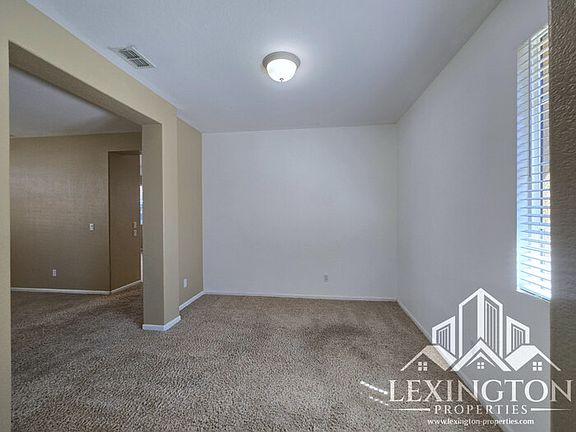 5th image of 622 Farrington Ln