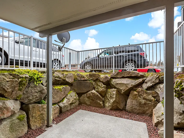 Riviera Apartments Northgate — Photo 31