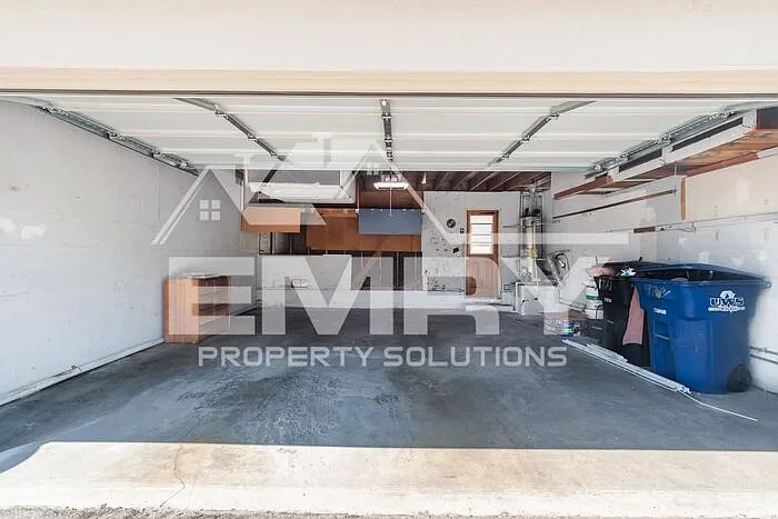 9781 Karmont Ave — Photo 38