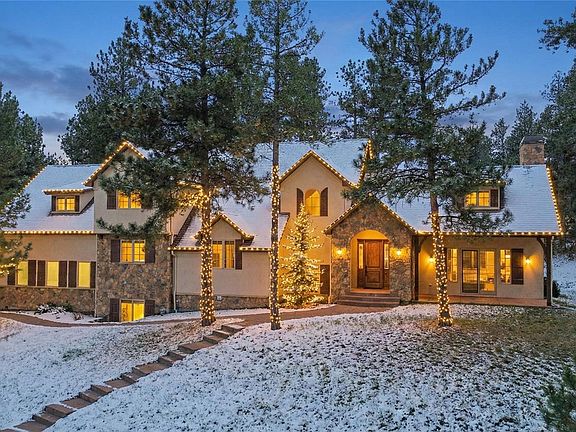 2nd image of 590 Cumberland Road