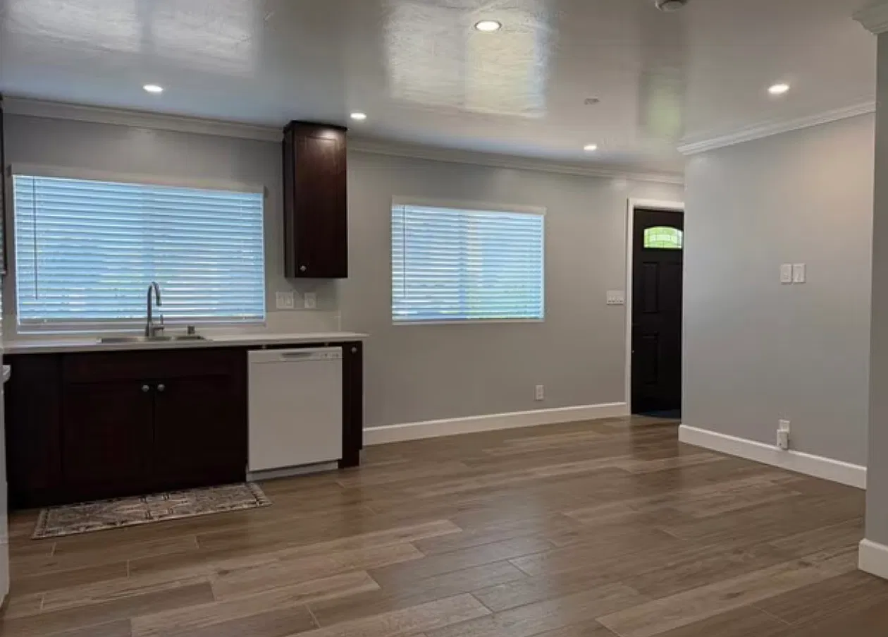 1 bed, 375 sqft, $2,195 — Photo 4