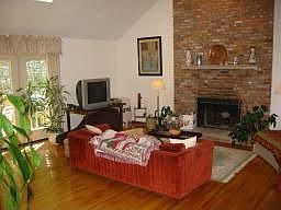 2 Story Great Room w/FP