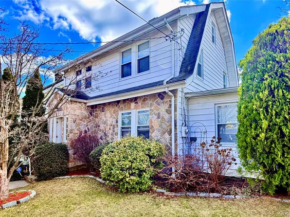 12 Irenhyl Avenue, Port Chester, NY 10573