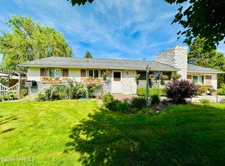 5309 Douglas Dr, Yakima, WA