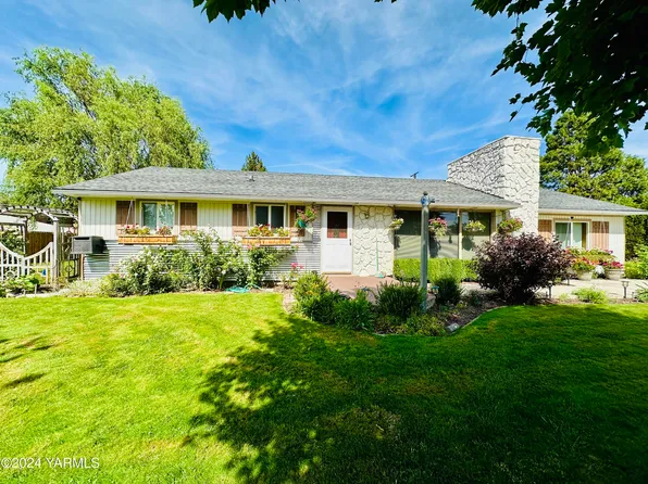 5309 Douglas Dr, Yakima, WA 98908