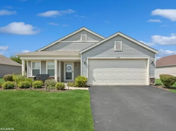 11742 Carolina St, Crown Point, IN 46307