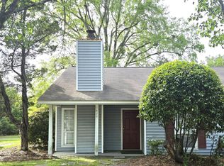 820 Varsity Dr, Wilmington, NC 28403