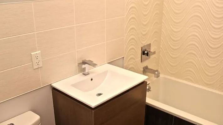 Rented by Nooklyn NYC LLC | media 7