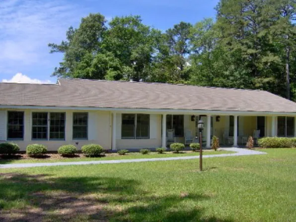 52 Whispering Pines Blvd, Georgetown, GA 39854