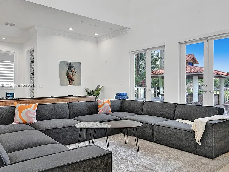 1430 NW 114th Ave — Photo 44