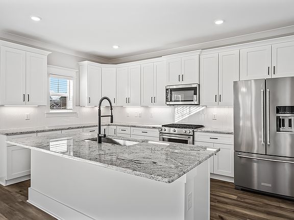 Fully loaded kitchen