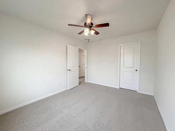 4th image of 455 Hyrne Dr #1