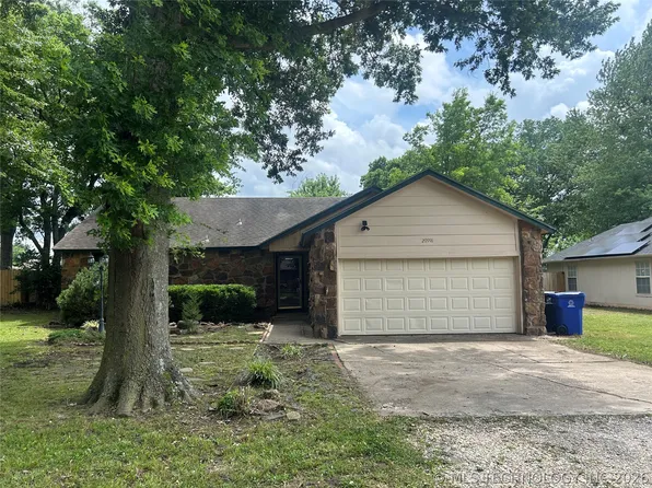 20918 E 35th St S, Broken Arrow, OK 74014