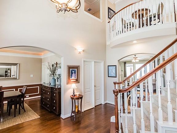 4th image of 5814 Dusty Heath Ct