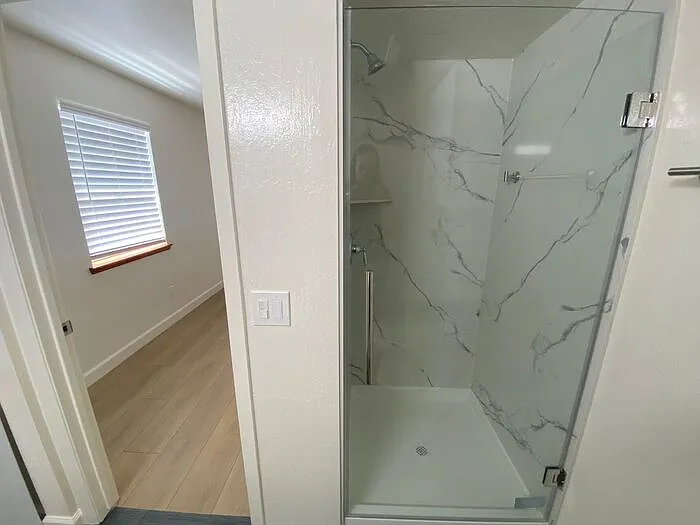 1112 Buena Vista Ave #102 — Photo 18
