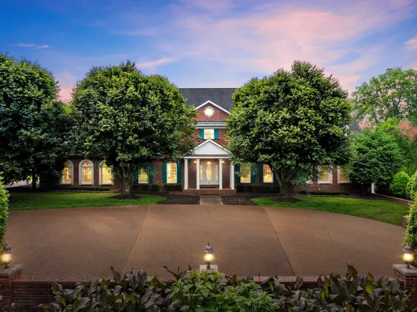 740 Old Dickerson Pike, Goodlettsville, TN 37072