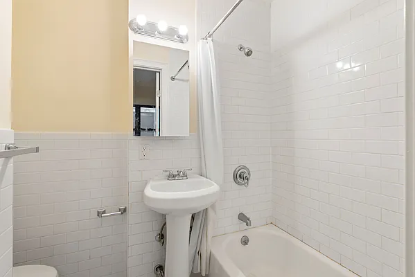 Rented by Douglas Elliman | media 6