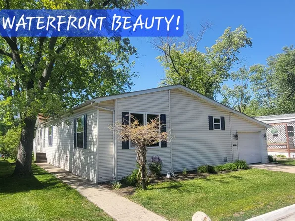 256 Bayview Rd #303, Elgin, IL 60123