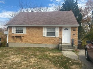 888 Ivyhill Dr, Cincinnati, OH