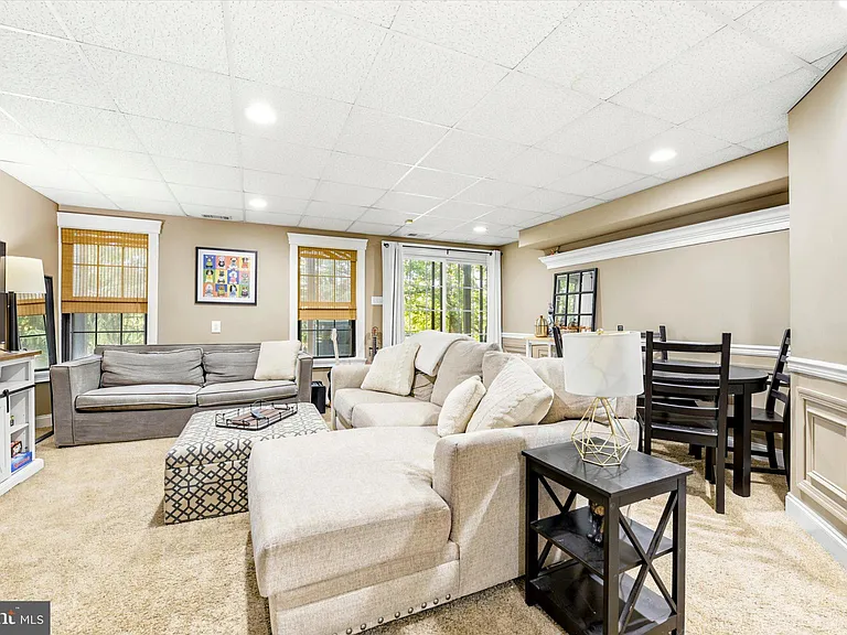 158 Mansion House Dr — Photo 19