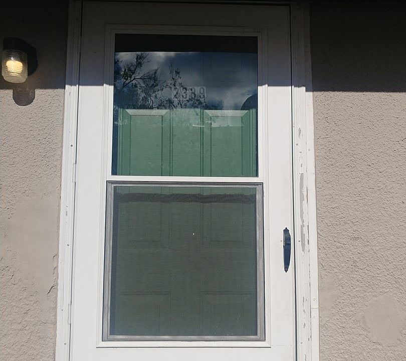 1st image of 2389 Hiawatha Ave