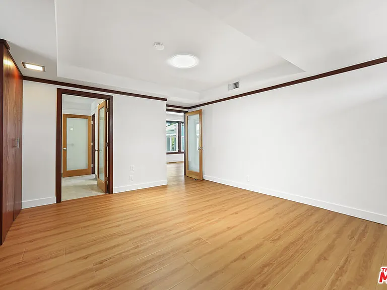 2672 Veteran Ave — Photo 22