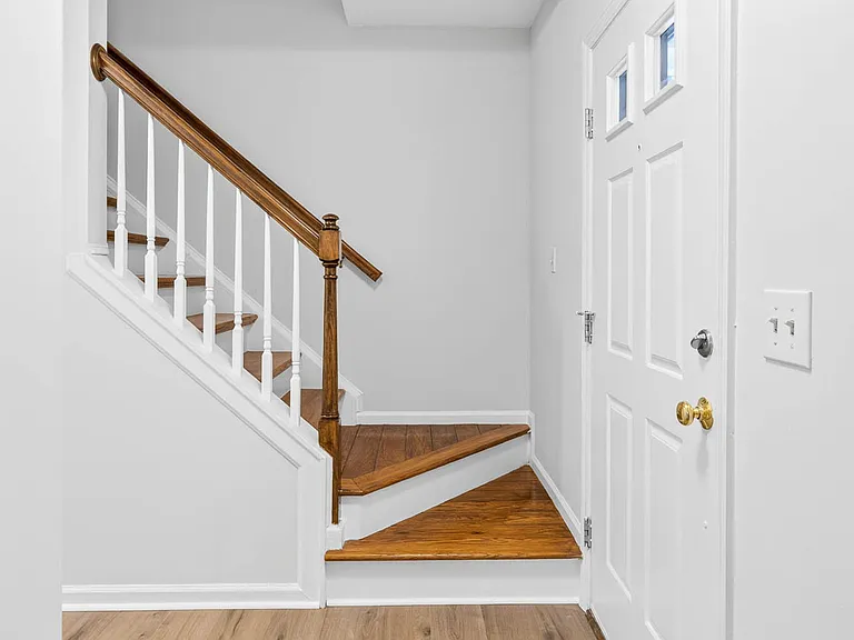 106 Sarabande Dr — Photo 16