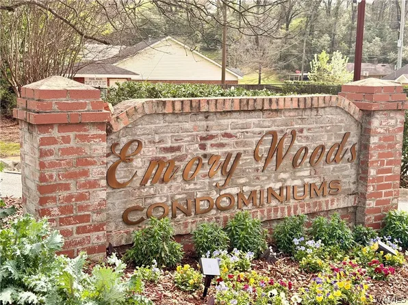 2515 Veterans Memorial Pkwy APT 223, Tuscaloosa, AL 35404