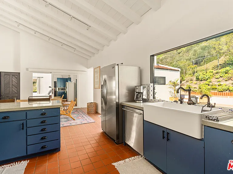 20755 Seaboard Rd — Photo 14