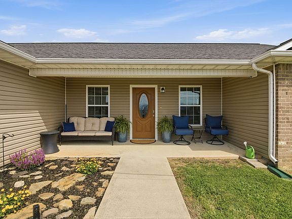 5th image of 630 Privet Dr