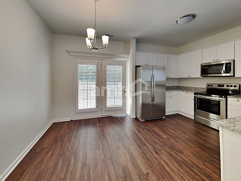 139 Pin Oak Ct — Photo 5
