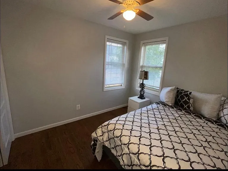 335 Cheves Ave — Photo 8