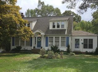 6944 Farview Rd, Brecksville, OH 44141