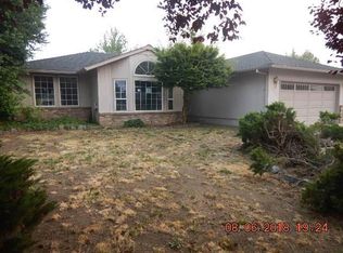 3306 Blackthorn Way, Medford, OR