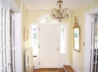 60 Sunnyside Way, New Rochelle, NY 10804