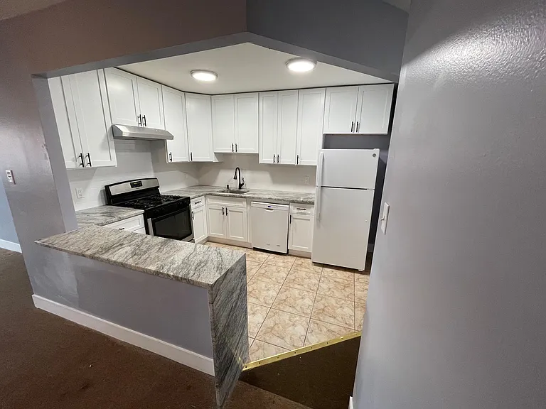 2435 Tremont St #2 — Photo 7