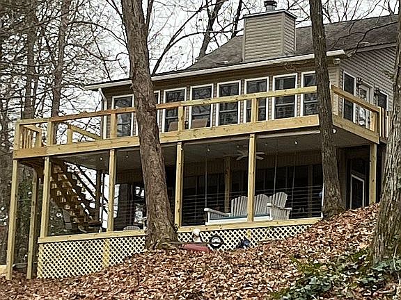 2nd image of 867 Country Estates Dr