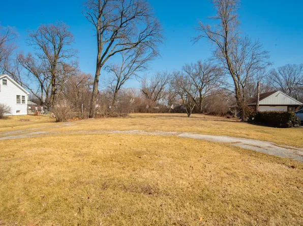 5815 Sunset Ave, La Grange Highlands, IL 60525