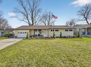 3015 Lambert Dr, Toledo, OH 43613