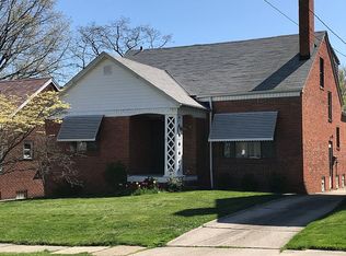 1453 Elbur Ave, Lakewood, OH 44107