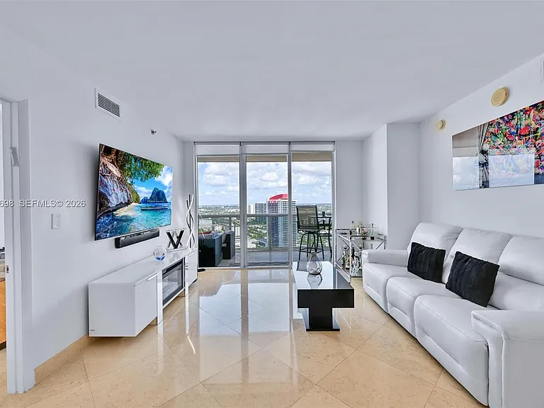 1850 S Ocean Dr #3207 — Photo 2