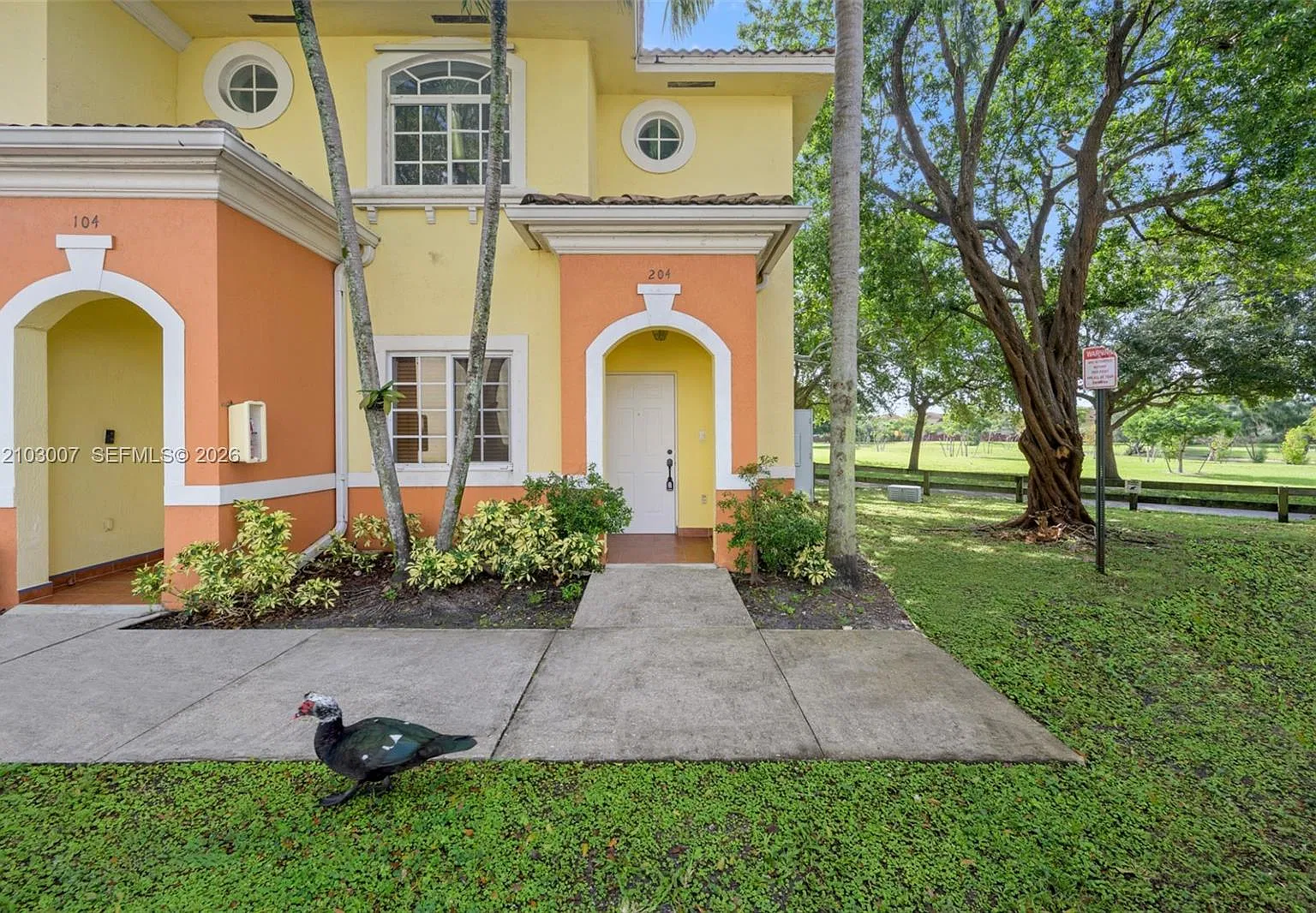 Tropical Landings Condo — Photo 1