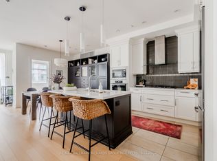 1 Rainsford Rd #202, Toronto, ON M4L3N5