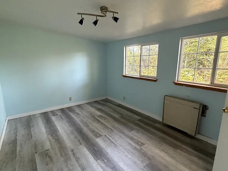 10521 Graton Rd — Photo 8