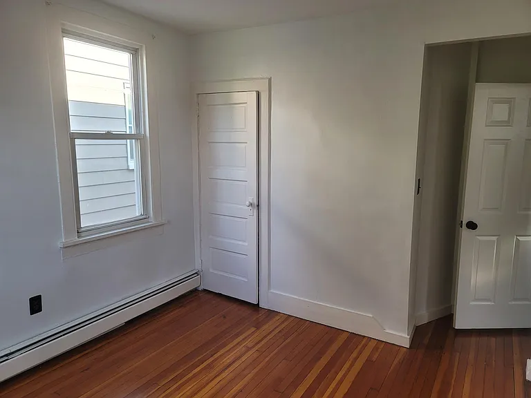 2nd bedroom pic