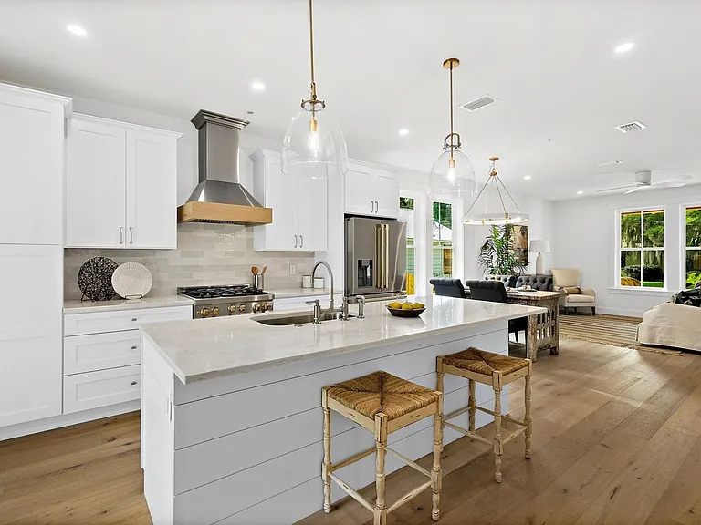 27 Fullerwood Dr — Photo 15