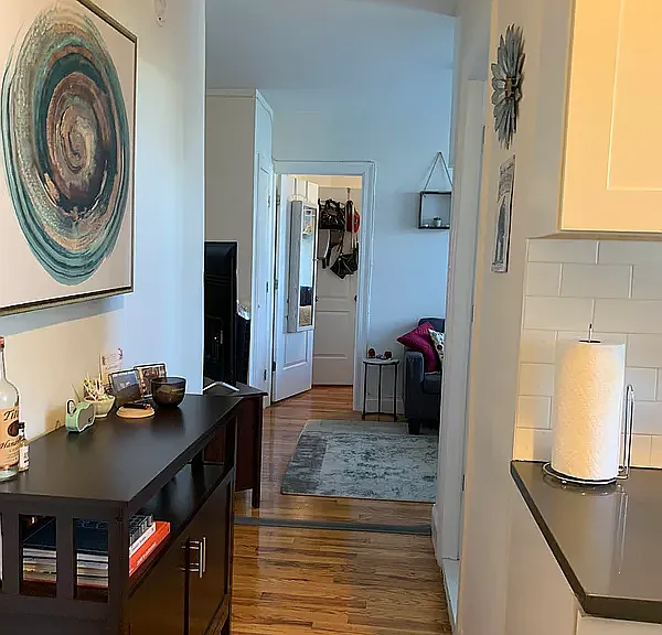 215 33rd St #16 — Photo 9